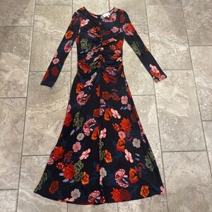 CARA CARA Maisy Ruched Midi Dress size Large